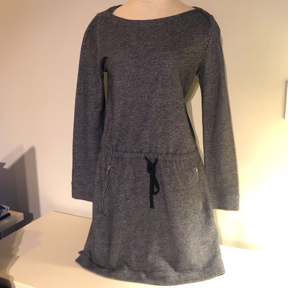 Super cute Lou & Grey Dress